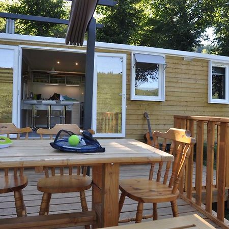 Camping Le Mas Des Sedaries Villefort (Lozere) Exterior foto