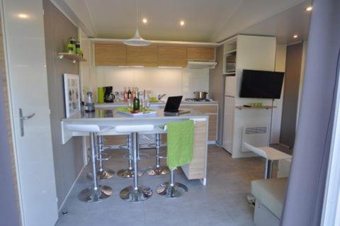 Camping Le Mas Des Sedaries Villefort (Lozere) Exterior foto