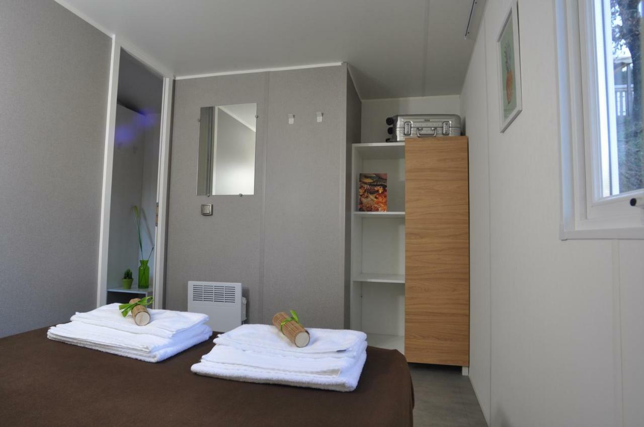 Camping Le Mas Des Sedaries Villefort (Lozere) Exterior foto