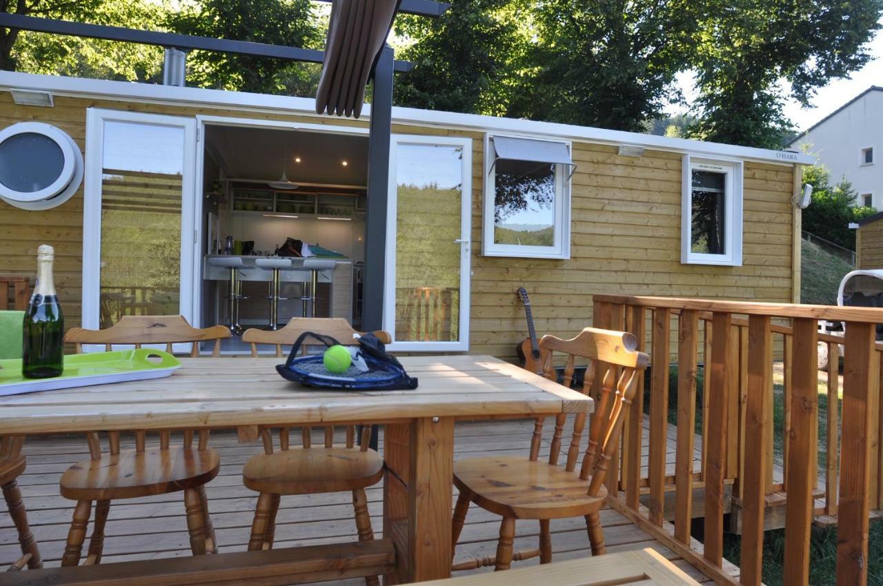 Camping Le Mas Des Sedaries Villefort (Lozere) Exterior foto